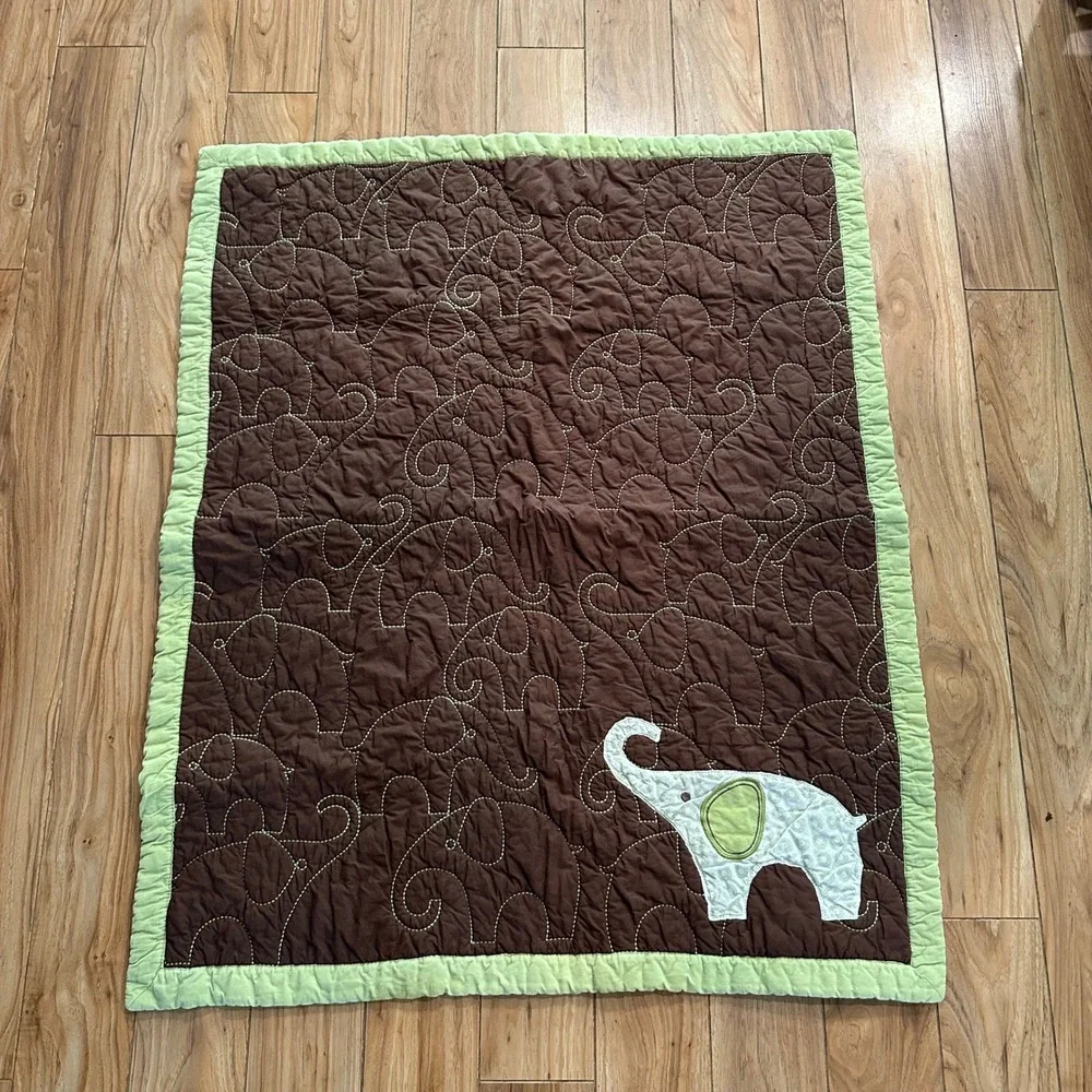 Vintage Carter's Elephant Baby Quilt Brown Green Nursery Baby Blanket 42x35